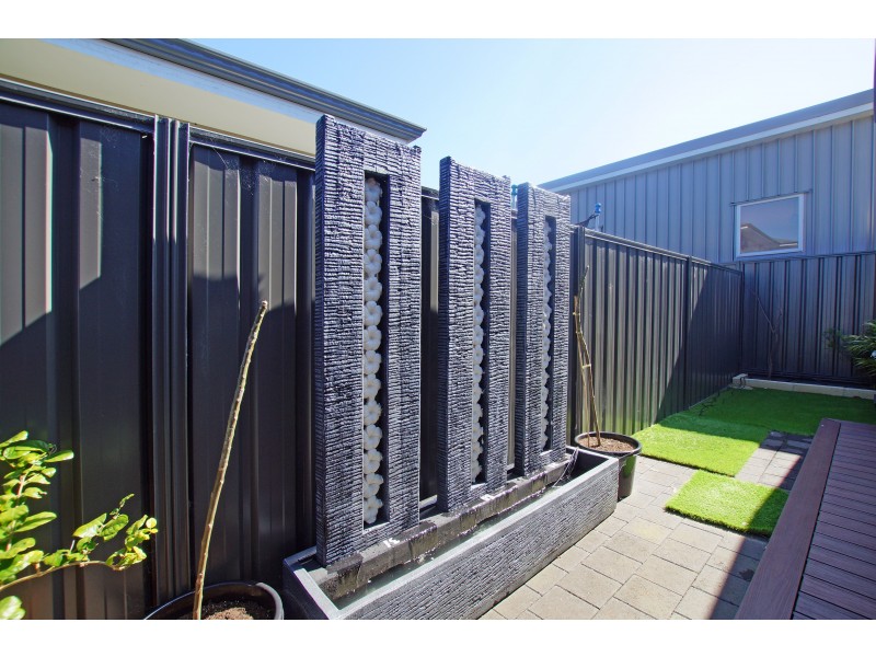 32 Newenden Street, Maddington WA 6109