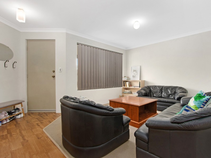 216 Runnymede Gate, Leda WA 6170