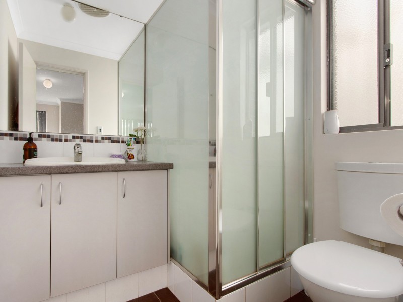 216 Runnymede Gate, Leda WA 6170