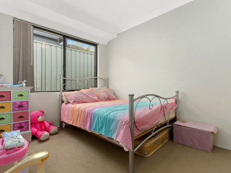 216 Runnymede Gate, Leda WA 6170