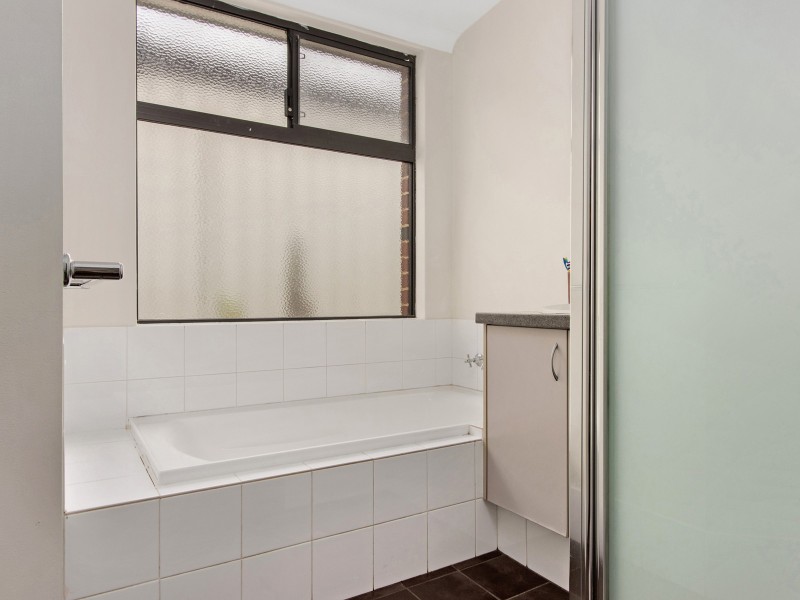 216 Runnymede Gate, Leda WA 6170