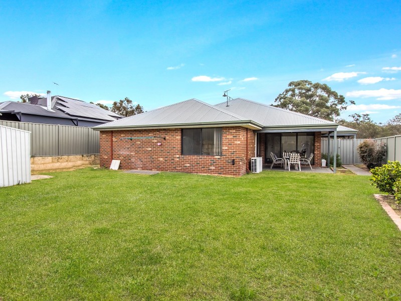 216 Runnymede Gate, Leda WA 6170