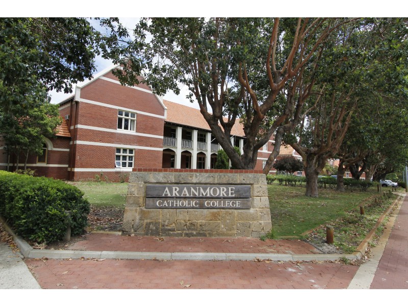 134D Roberts Street, Joondanna WA 6060