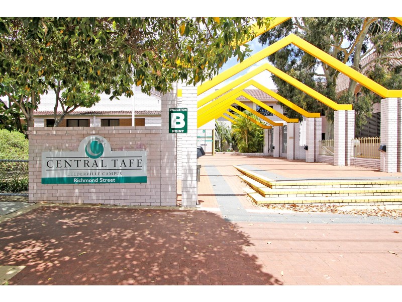 134D Roberts Street, Joondanna WA 6060