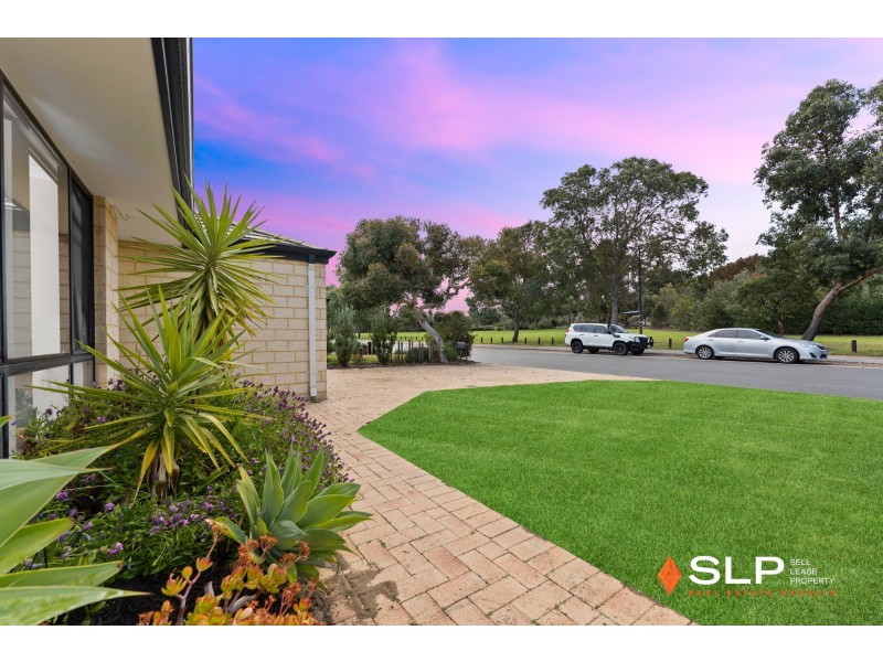 28 Nambi Parkway, Banksia Grove WA 6031
