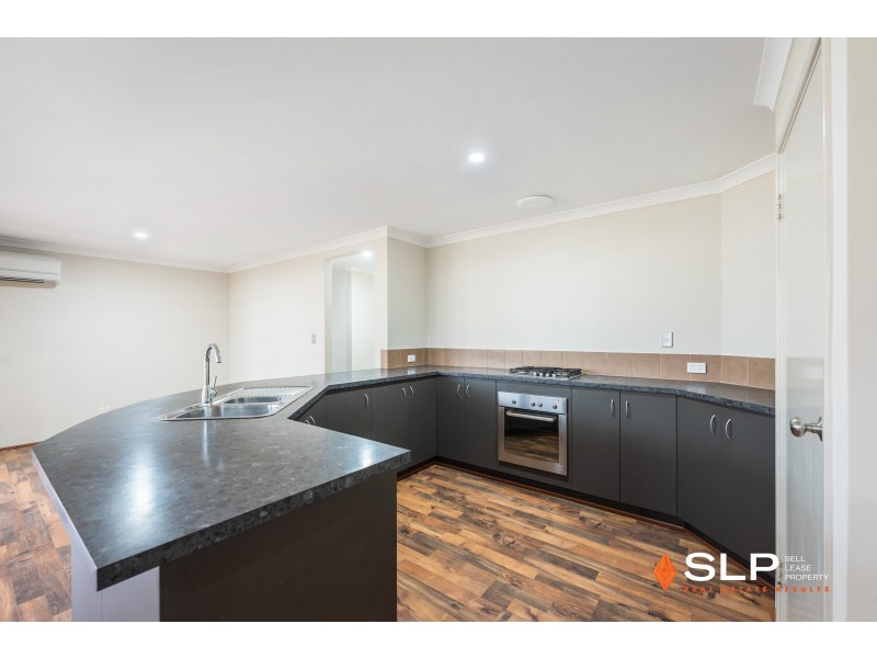 28 Nambi Parkway, Banksia Grove WA 6031