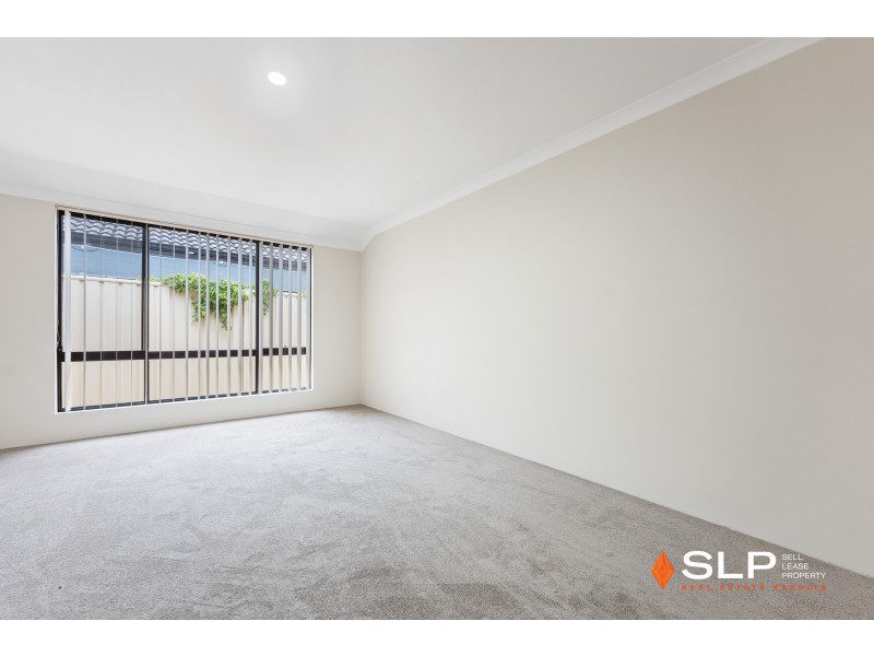 28 Nambi Parkway, Banksia Grove WA 6031