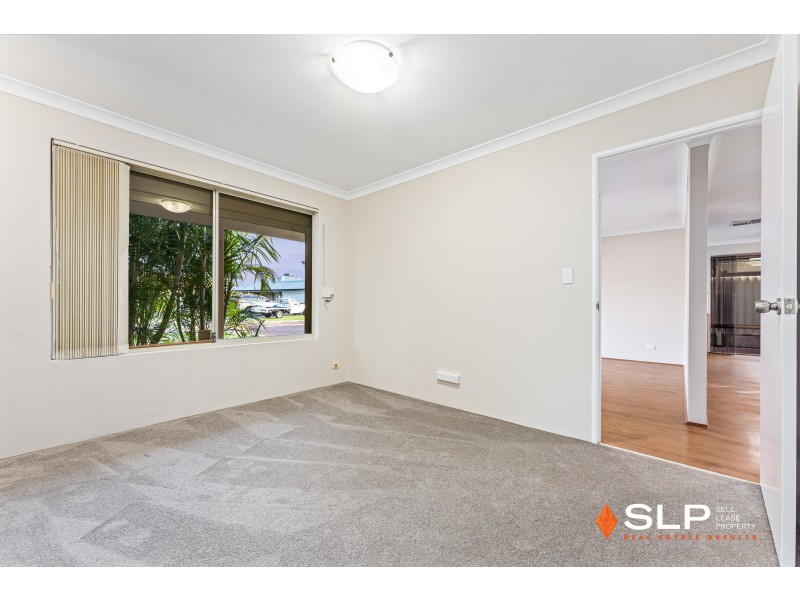 18 Canopy Court, Banksia Grove WA 6031