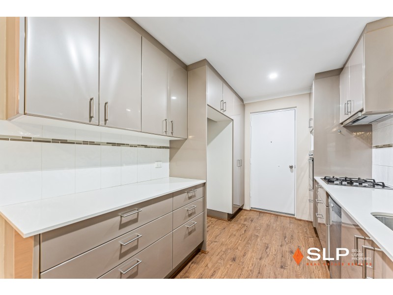 18 Canopy Court, Banksia Grove WA 6031