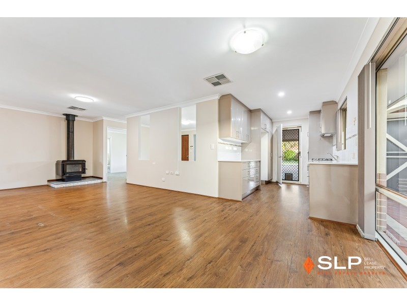 18 Canopy Court, Banksia Grove WA 6031