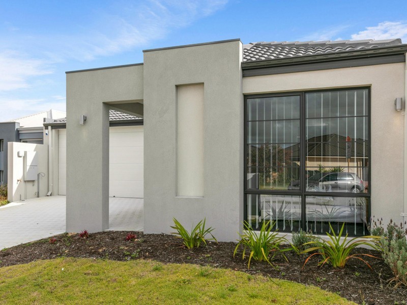 67 Grand Paradiso Parade, Merriwa WA 6030