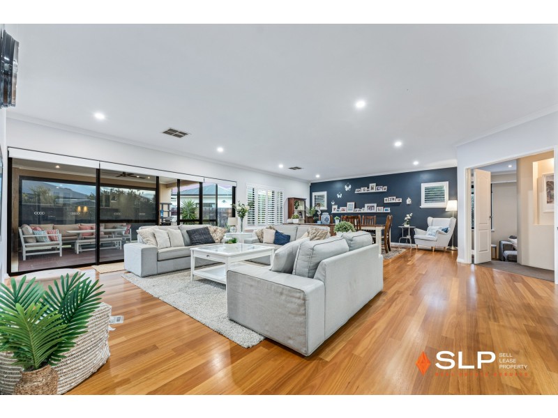 6 Tunis Court, Mindarie WA 6030