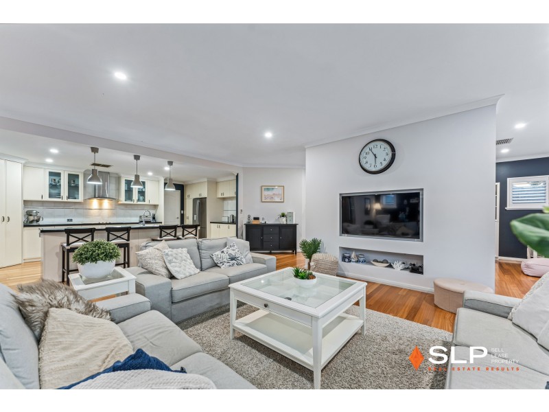 6 Tunis Court, Mindarie WA 6030