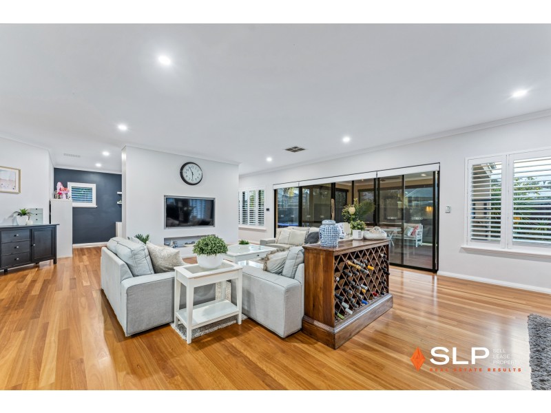 6 Tunis Court, Mindarie WA 6030