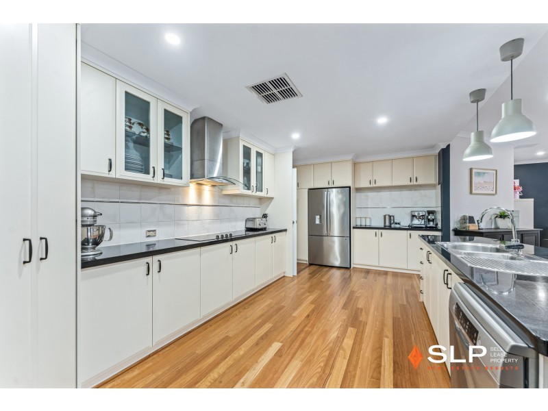 6 Tunis Court, Mindarie WA 6030