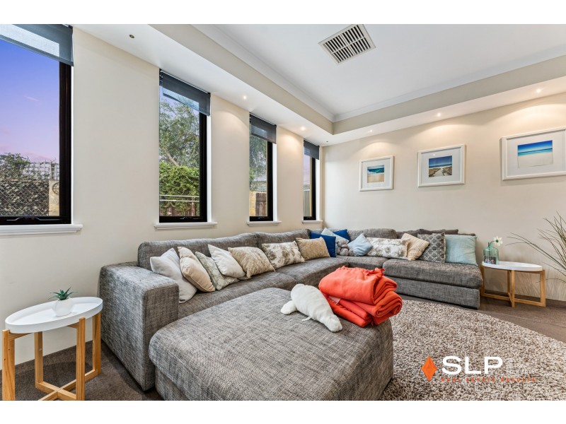 6 Tunis Court, Mindarie WA 6030