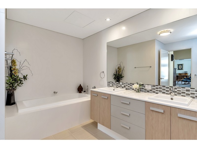 12/30 Sirrocco Drive, Erskine WA 6210