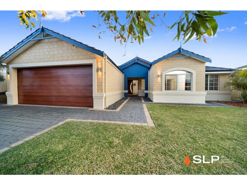 74 Sundowner Meander, Banksia Grove WA 6031