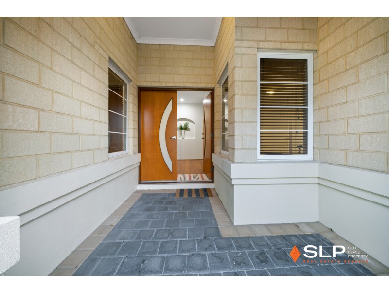 74 Sundowner Meander, Banksia Grove WA 6031