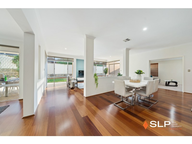 74 Sundowner Meander, Banksia Grove WA 6031