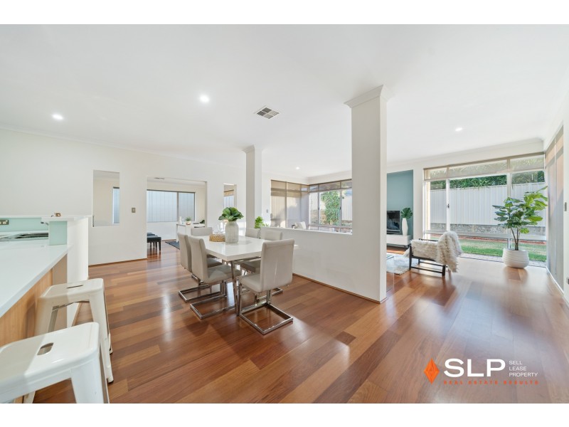 74 Sundowner Meander, Banksia Grove WA 6031