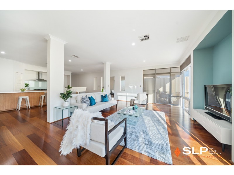 74 Sundowner Meander, Banksia Grove WA 6031