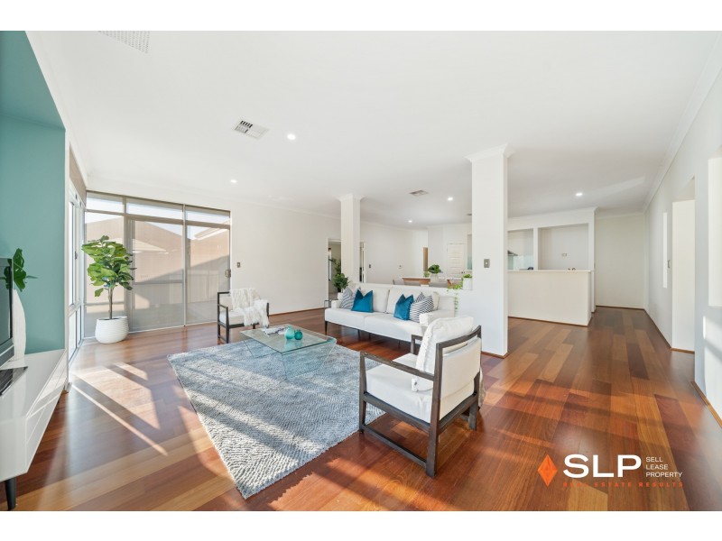 74 Sundowner Meander, Banksia Grove WA 6031