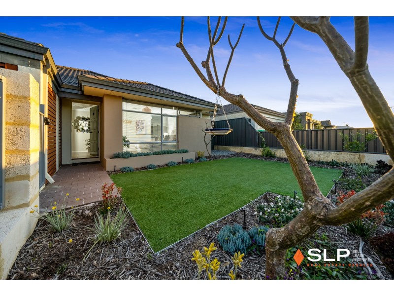 9 Leschenault Loop, Banksia Grove WA 6031