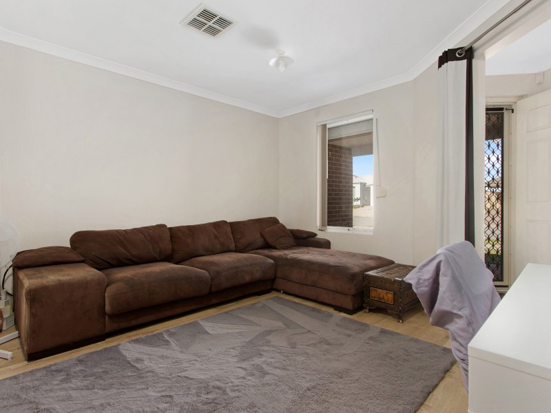 13 Charlton Way, Bertram WA 6167