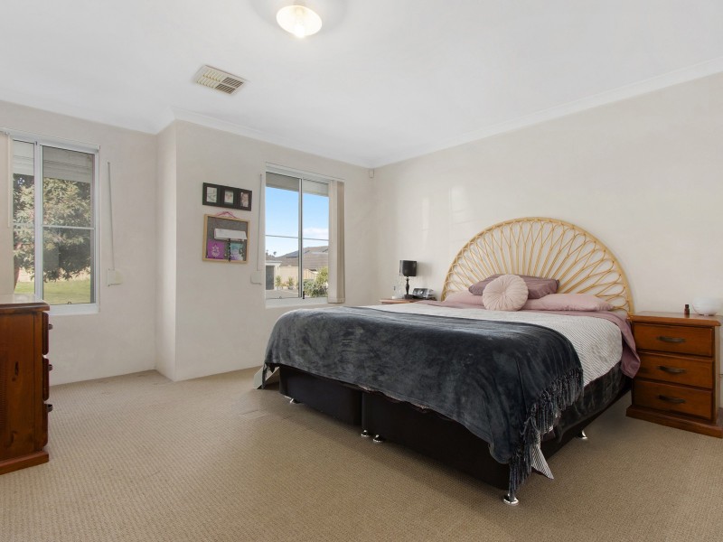 13 Charlton Way, Bertram WA 6167