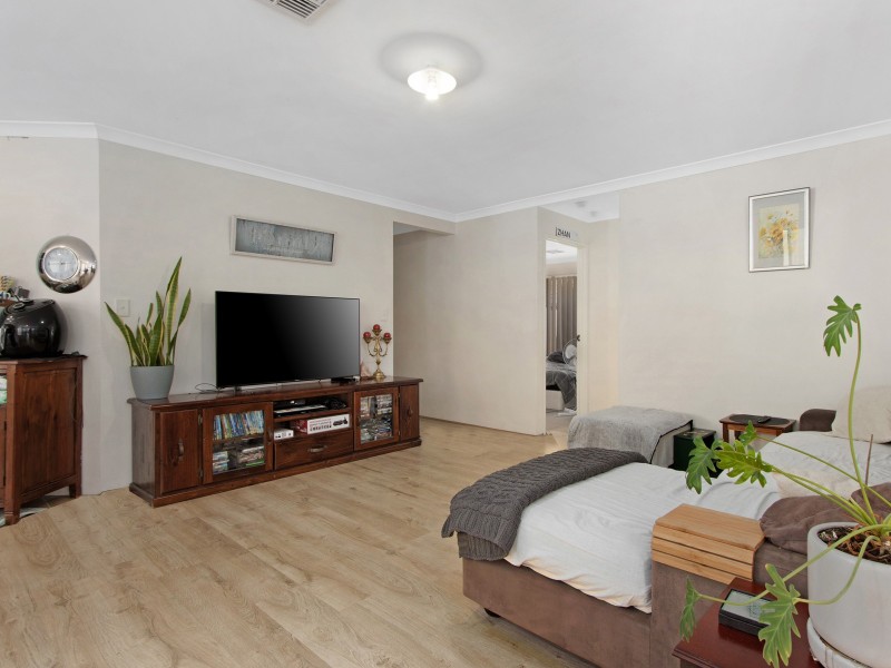 13 Charlton Way, Bertram WA 6167