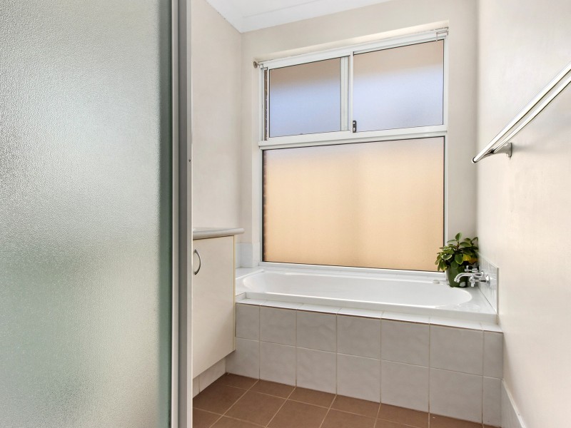 13 Charlton Way, Bertram WA 6167