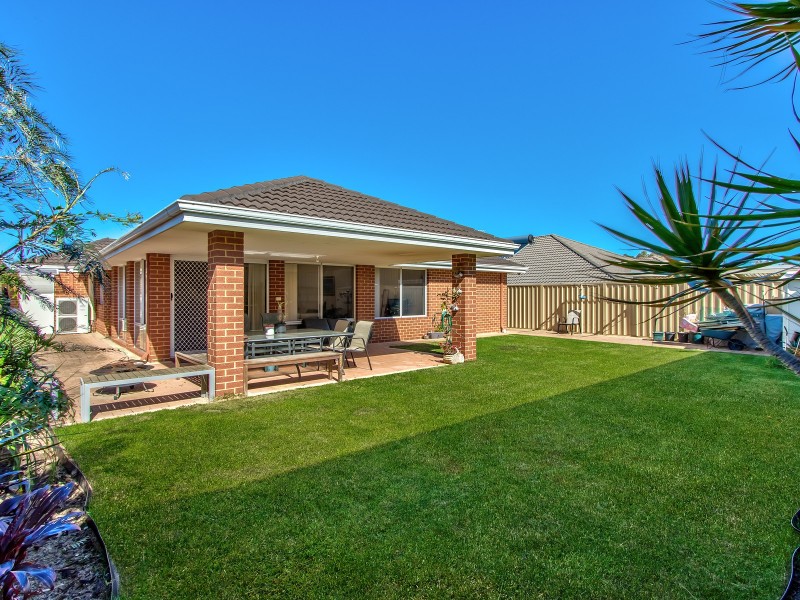 13 Charlton Way, Bertram WA 6167