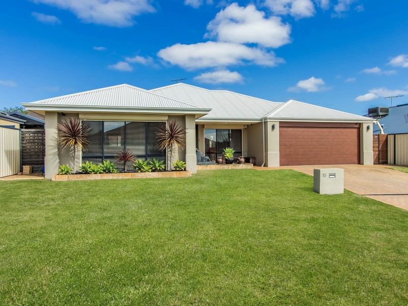 15 McCallum Parkway, Bertram WA 6167