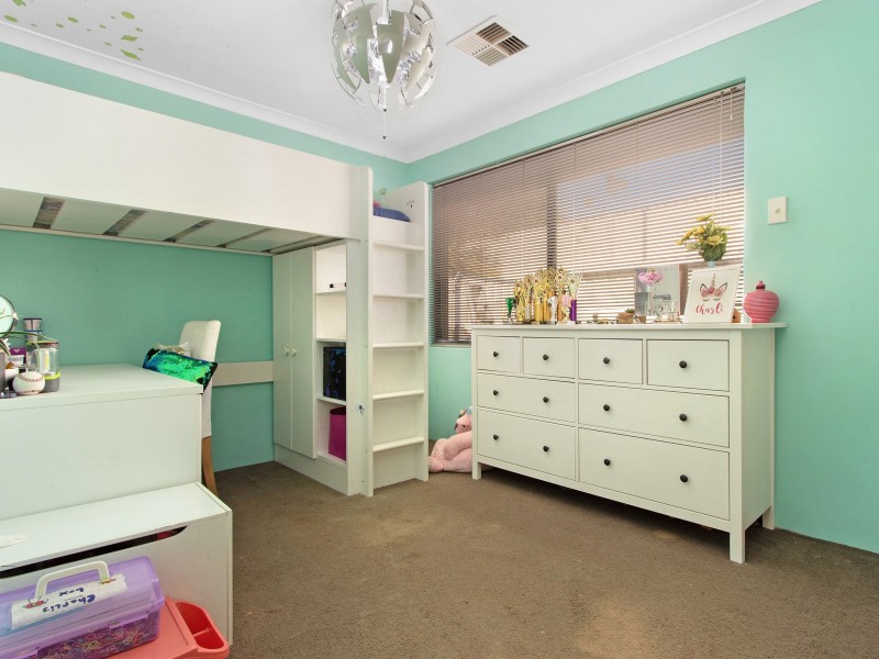 15 McCallum Parkway, Bertram WA 6167