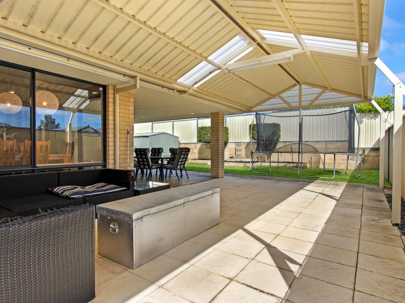 15 McCallum Parkway, Bertram WA 6167