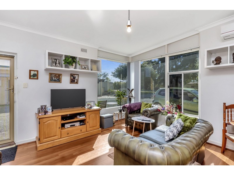 4/31 George Street, Rockingham WA 6168