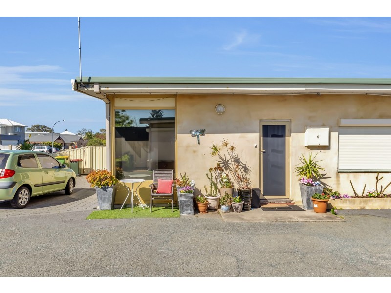 4/31 George Street, Rockingham WA 6168