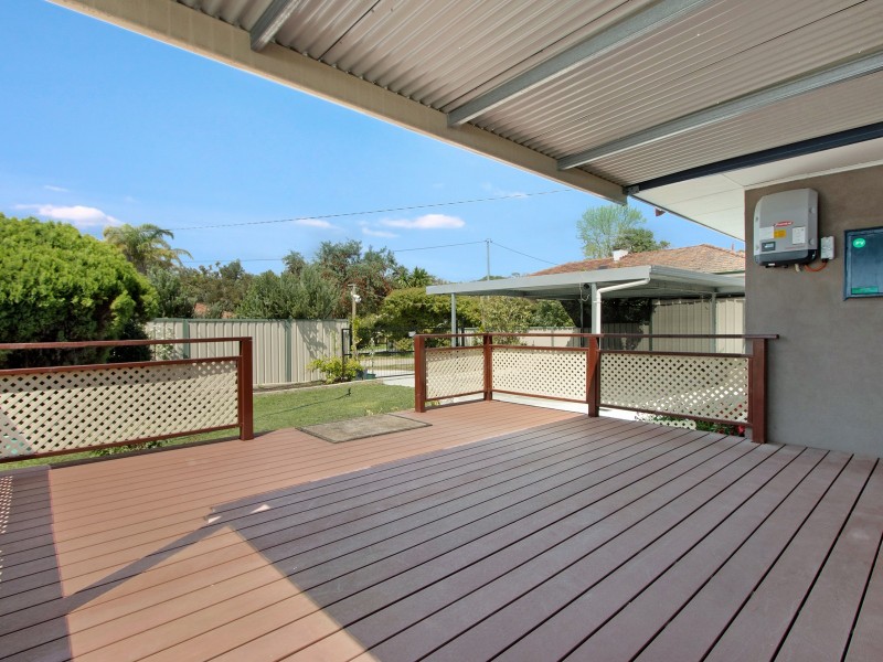 1/4 Brownell Place, Medina WA 6167