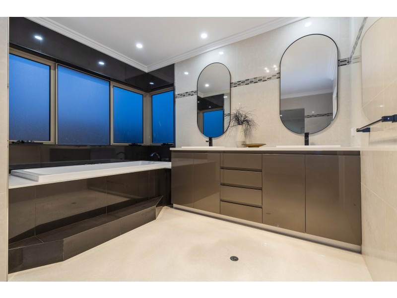 221A Royal Street, Yokine WA 6060