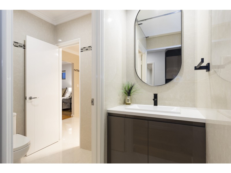 221A Royal Street, Yokine WA 6060