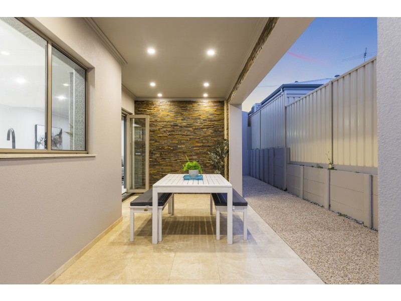 221A Royal Street, Yokine WA 6060