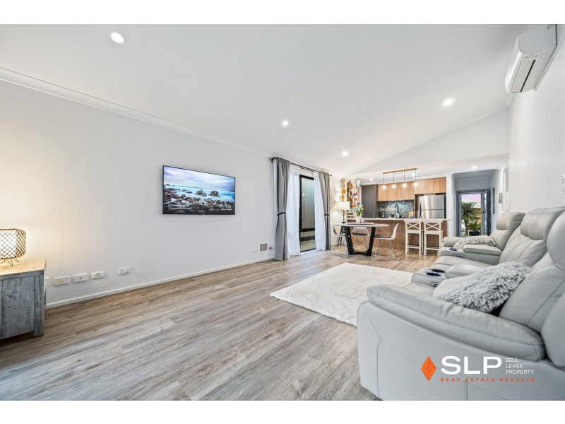 15 Mountain Street, Banksia Grove WA 6031