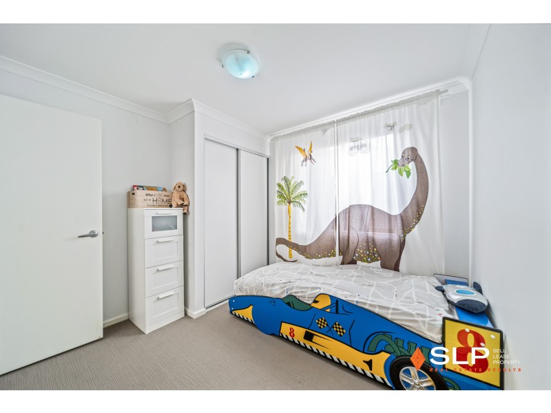 15 Mountain Street, Banksia Grove WA 6031