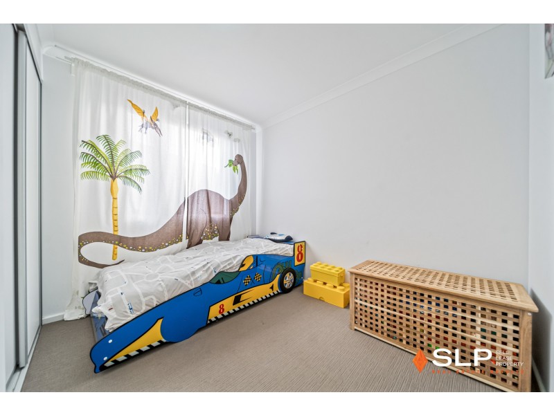 15 Mountain Street, Banksia Grove WA 6031