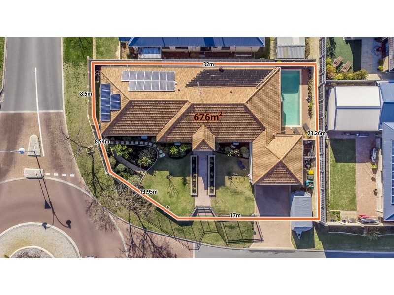 33 Buttercup Parkway, Halls Head WA 6210