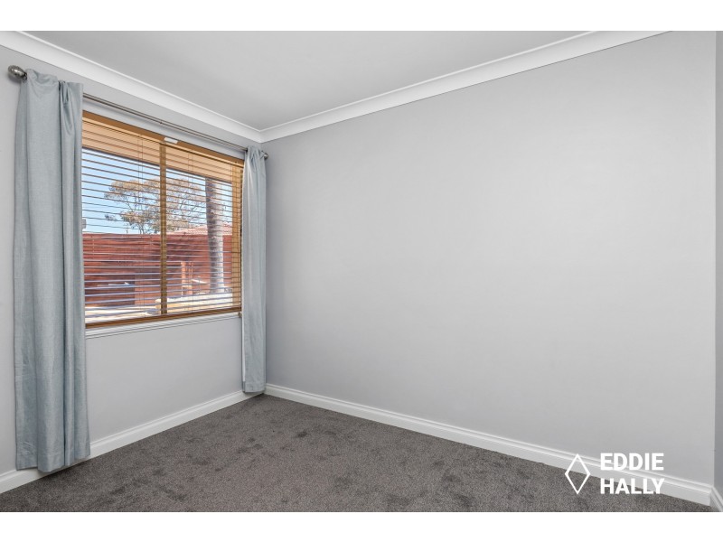 4 Curlew Way, Yangebup WA 6164