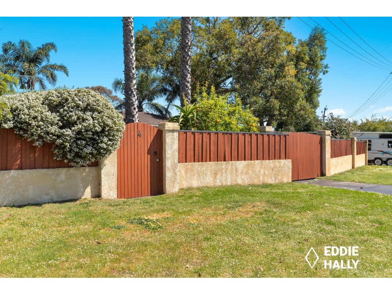 4 Curlew Way, Yangebup WA 6164