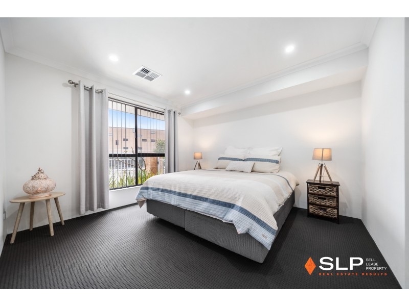 306 Grandis Boulevard, Banksia Grove WA 6031