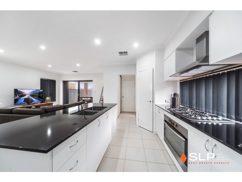 306 Grandis Boulevard, Banksia Grove WA 6031